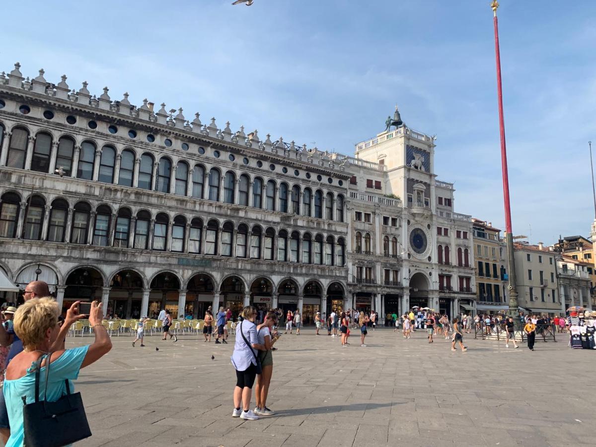 Familly rooms  Venezia Esterno foto