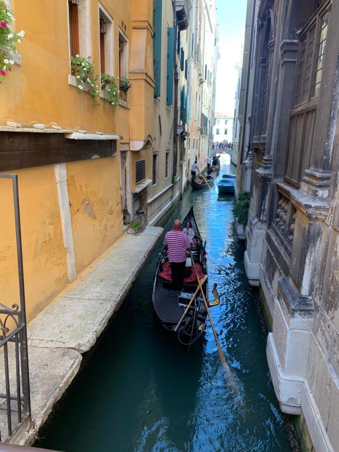 Familly rooms  Venezia Esterno foto