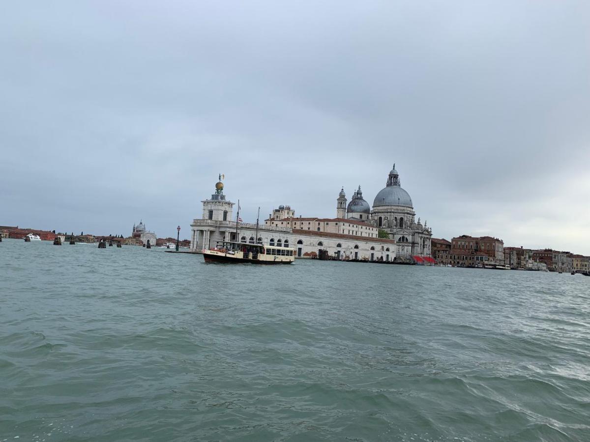 Familly rooms  Venezia Esterno foto