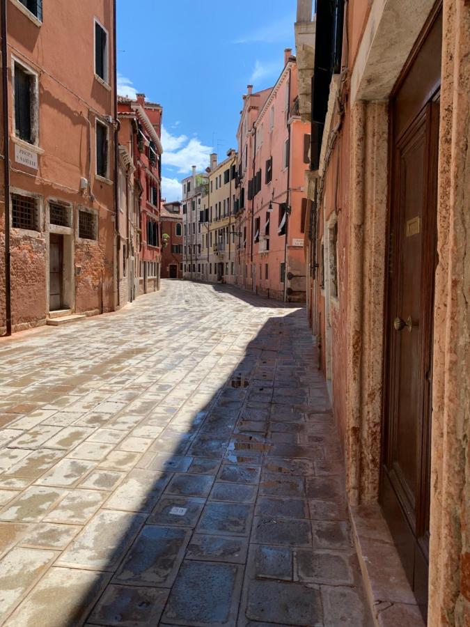 Familly rooms  Venezia Esterno foto