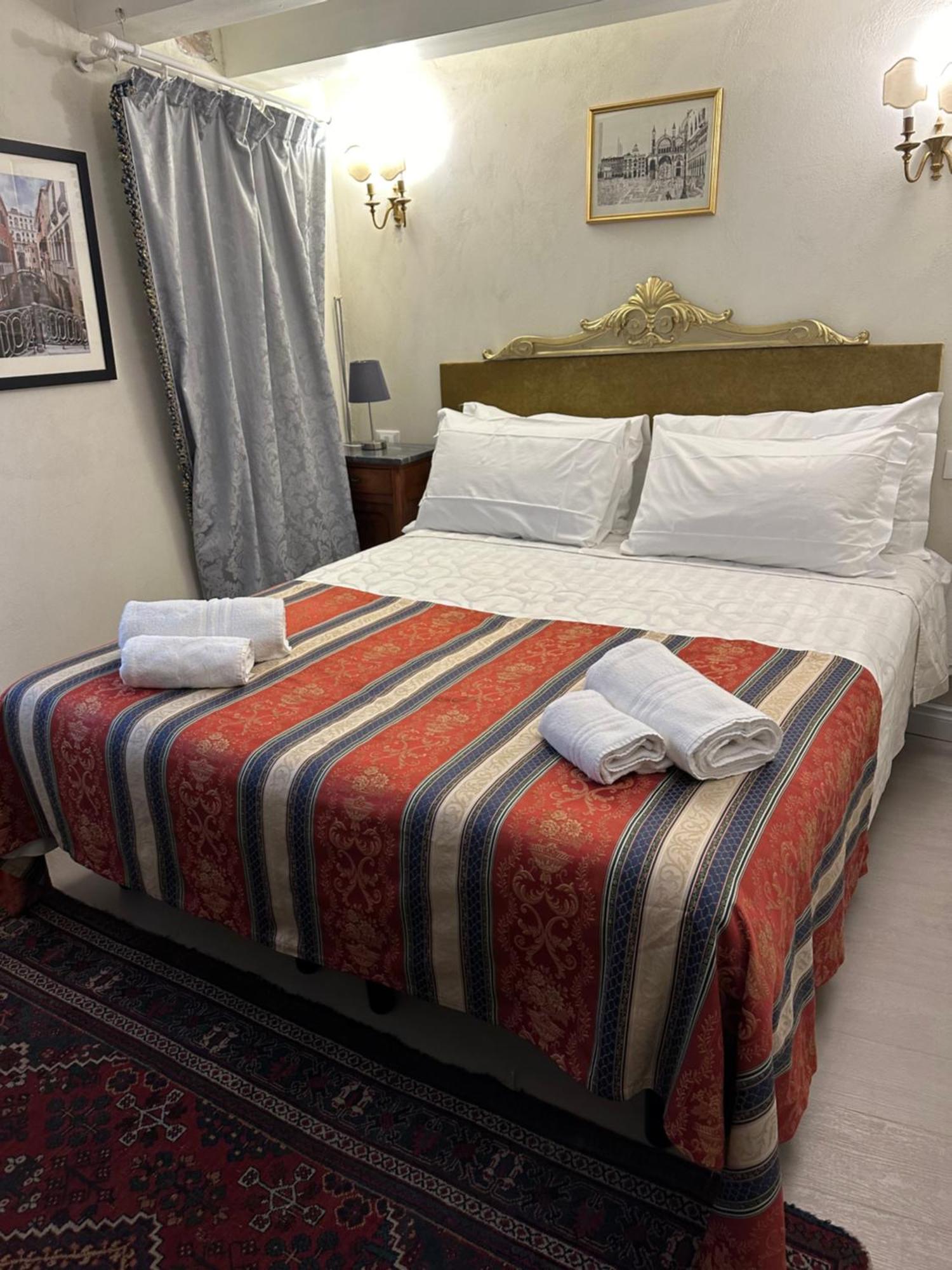 Familly rooms  Venezia Esterno foto