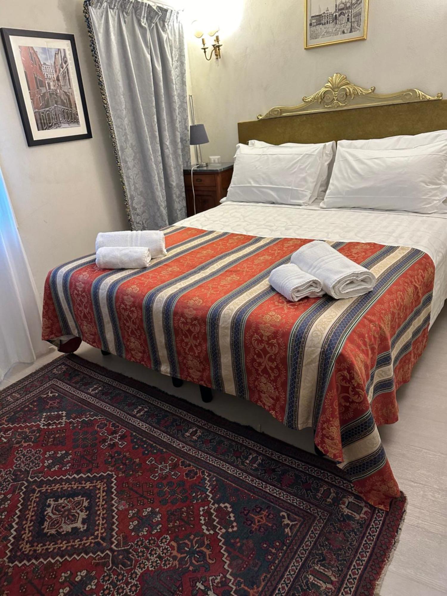 Familly rooms  Venezia Esterno foto